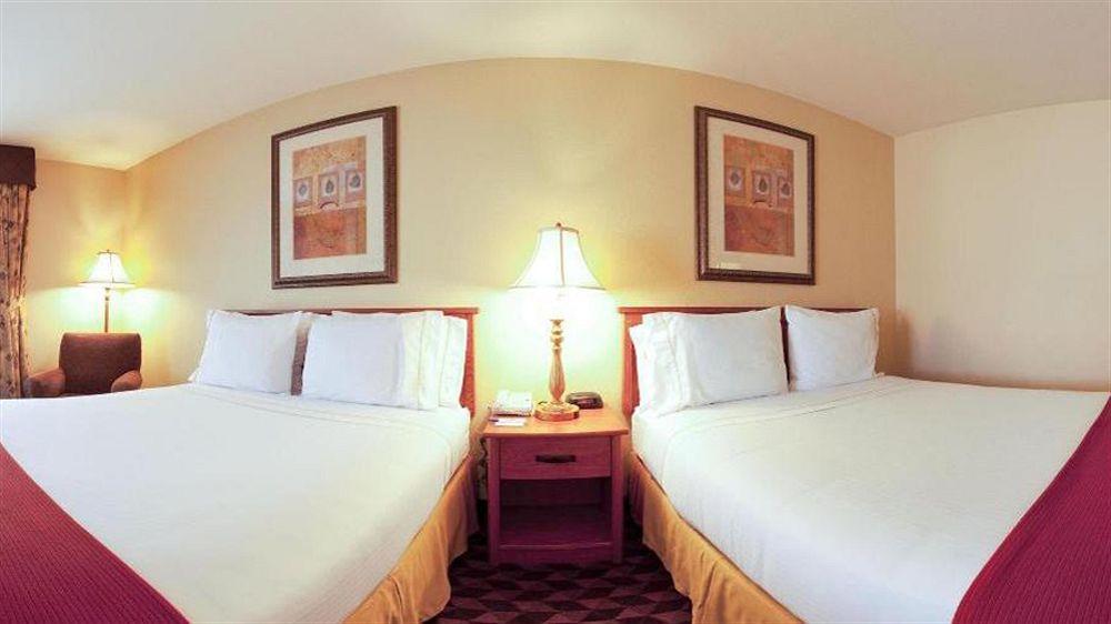 Holiday Inn Express Las Vegas-Nellis By Ihg Exterior foto